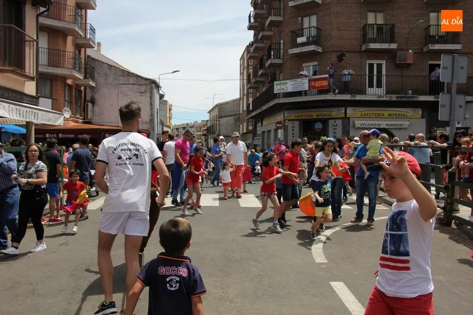 Foto 7 - Los carretones de Carlos Huertos llenan de emoci&oacute;n las calles de Vitigudino  