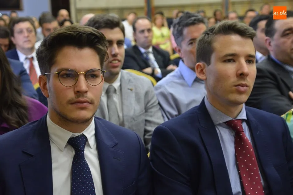 Foto 11 - Los alumnos del m&aacute;ster de Gesti&oacute;n Administrativa celebran su graduaci&oacute;n