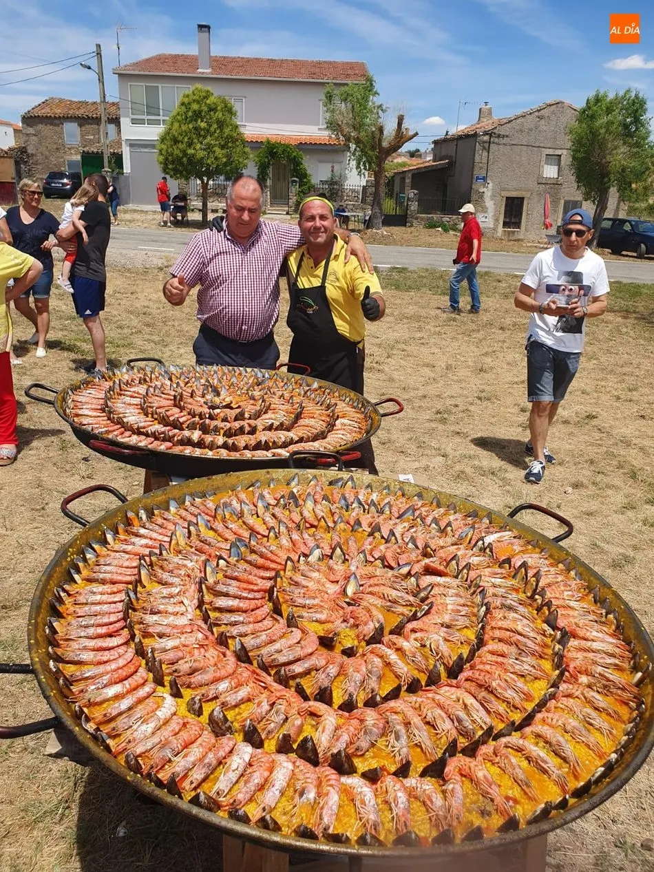 Foto 2 - Cabeza de Framontanos celebra San Juan con una exquisita paella  