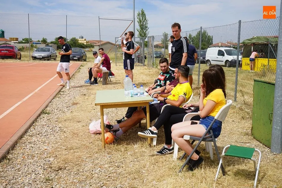 Foto 7 - El 24 horas de f&uacute;tbol sala de Fuenterroble afronta su recta final