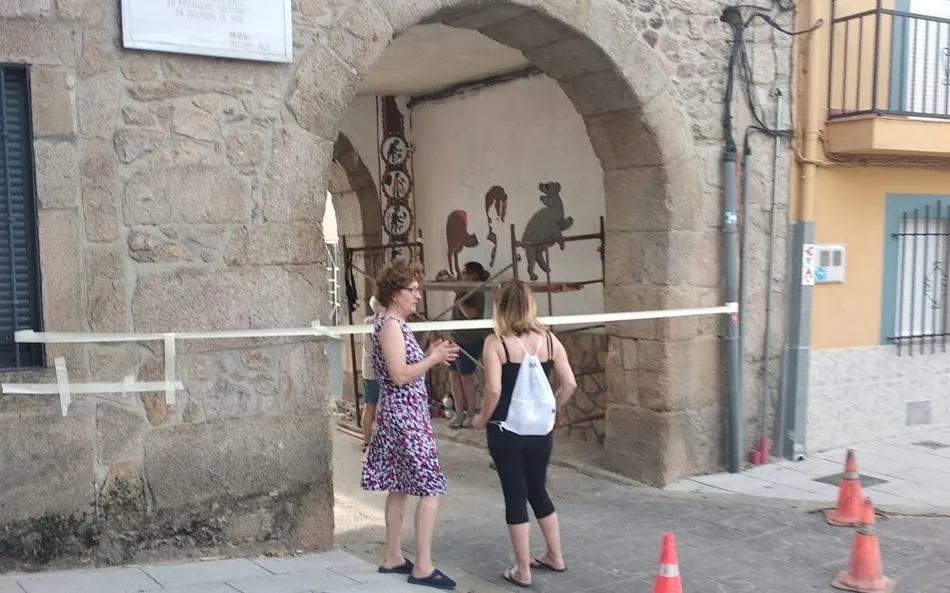 Foto 7 - Pere&ntilde;a viste sus calles de arte y recuerda su patrimonio cultural inmaterial  