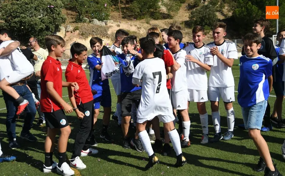 Foto 10 - El Salamanca UDS asciende a Regional Infantil&nbsp;