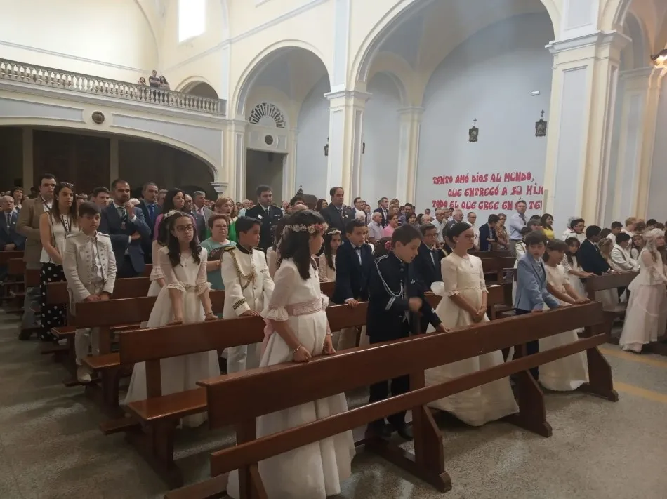 Foto 11 - Guijuelo celebra con devoci&oacute;n el Corpus