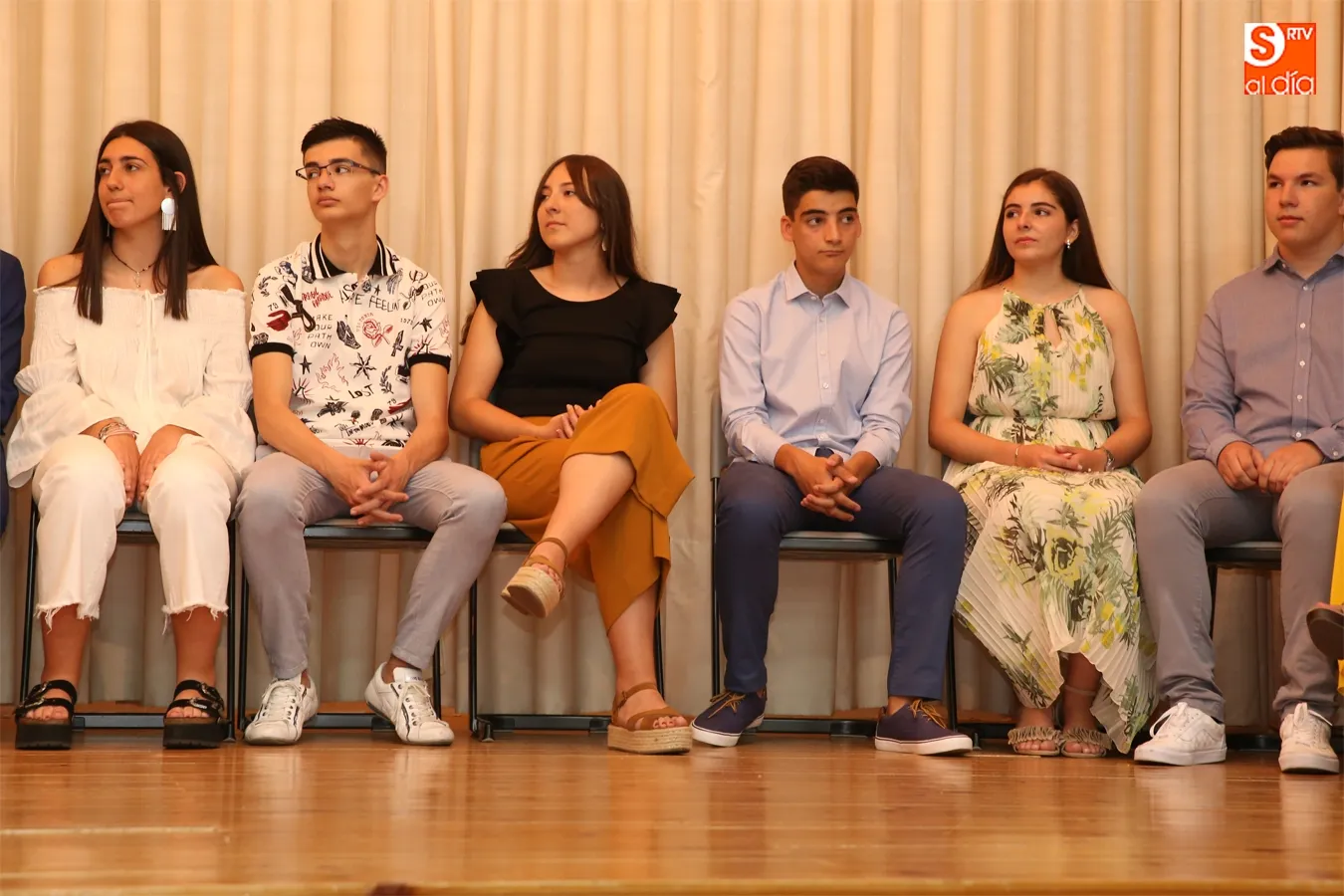 Foto 8 - Graduaci&oacute;n de los alumnos de 4&ordm; de ESO en el Colegio Santa Isabel