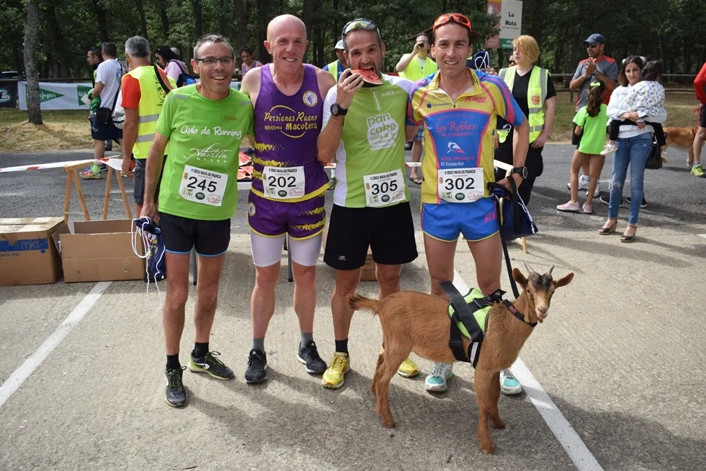 Foto 3 - El V Cross, Canicross y Duatl&oacute;n es todo un &eacute;xito en la Nava de Francia