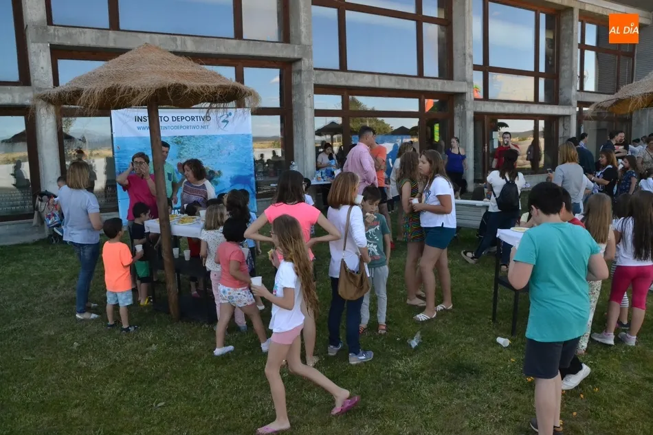 Foto 4 - El Centro Acu&aacute;tico cierra el curso con una fiesta  