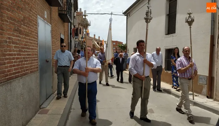 Foto 6 - Macotera, B&oacute;veda del Rio Almar y Santiago de la Puebla se echan a las calles para celebrar el...