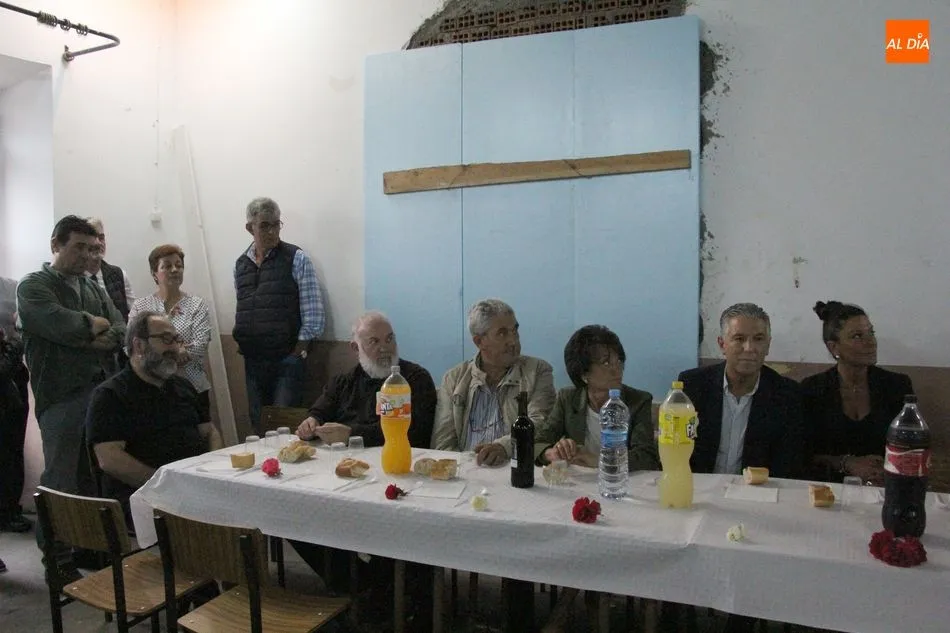 Foto 5 - Peralejos de Abajo celebra San Juan con actos religiosos y una exquisita paella  
