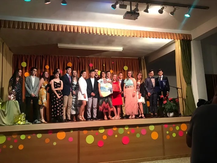 Foto 3 - El Colegio La Encarnaci&oacute;n celebra la graduaci&oacute;n de sus alumnos de 4&ordm; de la ESO
