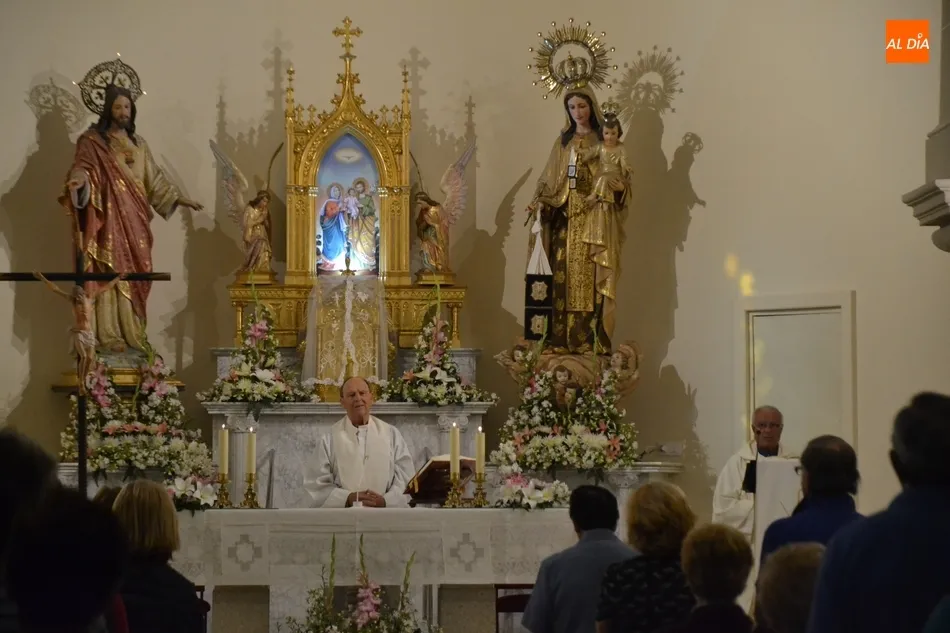 Foto 2 - En marcha el triduo previo a la Romer&iacute;a de la Virgen de la Pe&ntilde;a  