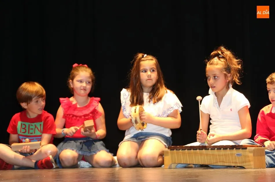 Foto 7 - La Escuela Municipal de M&uacute;sica finaliza el curso con audiciones
