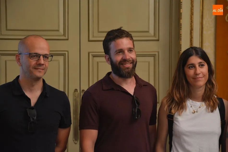 Foto 9 - Profesores salmantinos reciben en el Ayuntamiento los&nbsp;premios del V certamen &lsquo;#Compartoblog&rsquo;  
