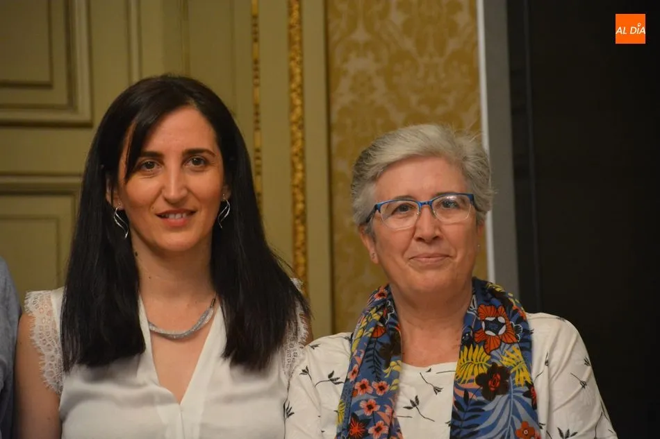 Foto 5 - Profesores salmantinos reciben en el Ayuntamiento los&nbsp;premios del V certamen &lsquo;#Compartoblog&rsquo;  