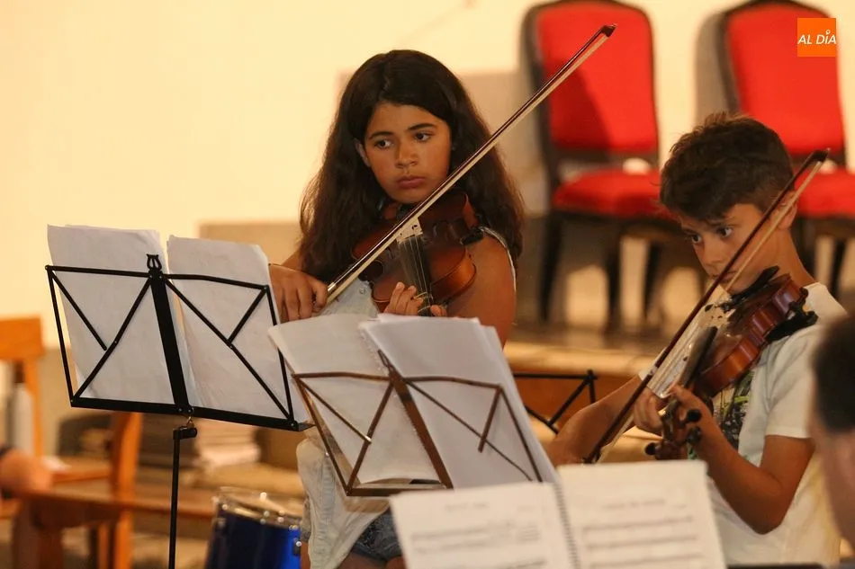 Foto 4 - Los alumnos de m&uacute;sica despiden el curso