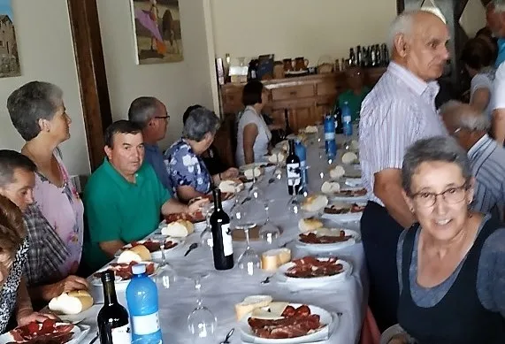 Foto 10 - Casillas de Flores acoge una reuni&oacute;n de mayores del suroeste de la provincia  