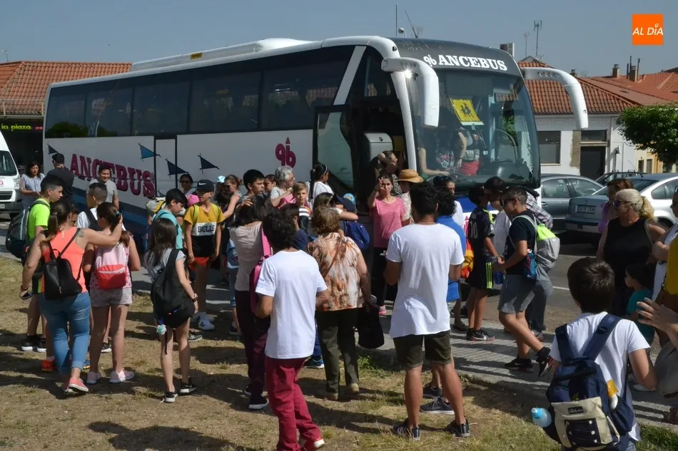 Foto 2 - C&aacute;ritas se lleva de campamento a Pe&ntilde;aparda a 36 ni&ntilde;@s de 5 nacionalidades  