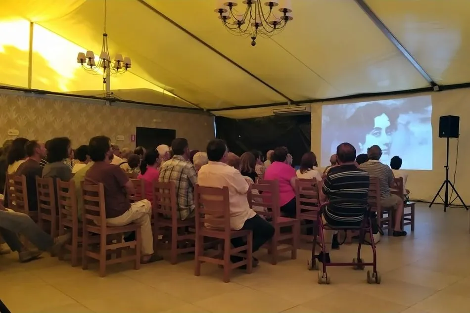 Foto 2 - La Posada El Cuart&oacute;n acoge la proyecci&oacute;n del documental &lsquo;In&eacute;s Luna Terrero, vida y legado&rsquo;  