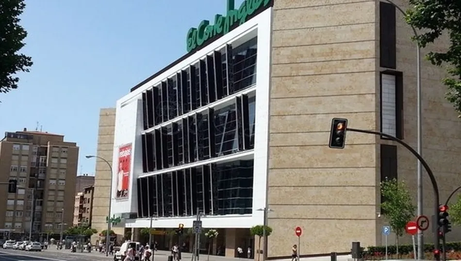 Fachada de El Corte Inglés de Salamanca.