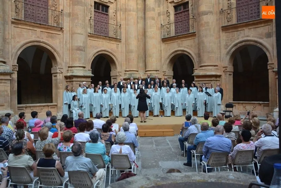 Concierto del Coro Francisco Salinas. Foto: Lydia González