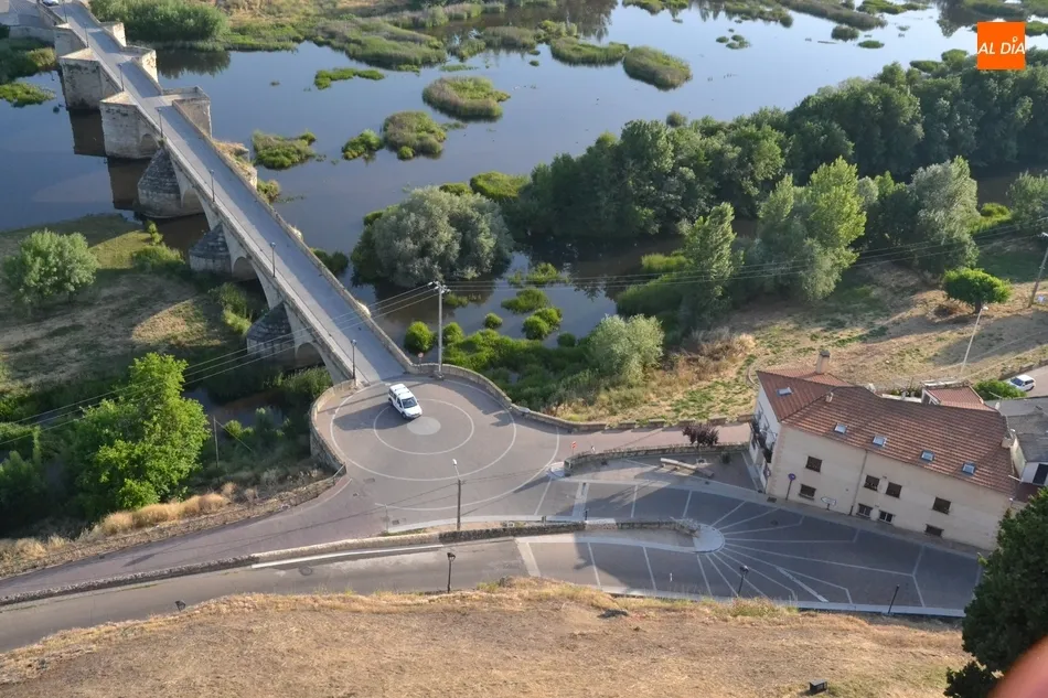 Foto 2 - Una mirada a&eacute;rea de 360&ordm; a Ciudad Rodrigo desde lo m&aacute;s alto del Parador  