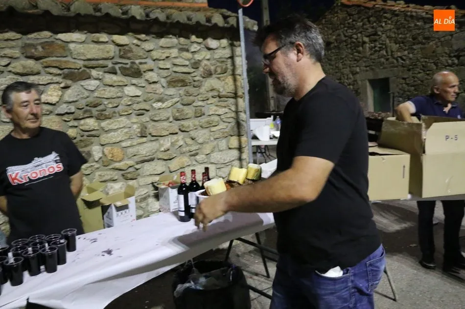 Foto 6 - Un sencillo y honesto preg&oacute;n de Mar&iacute;a Consuelo S&aacute;nchez marca el inicio de las fiestas en Bogajo  