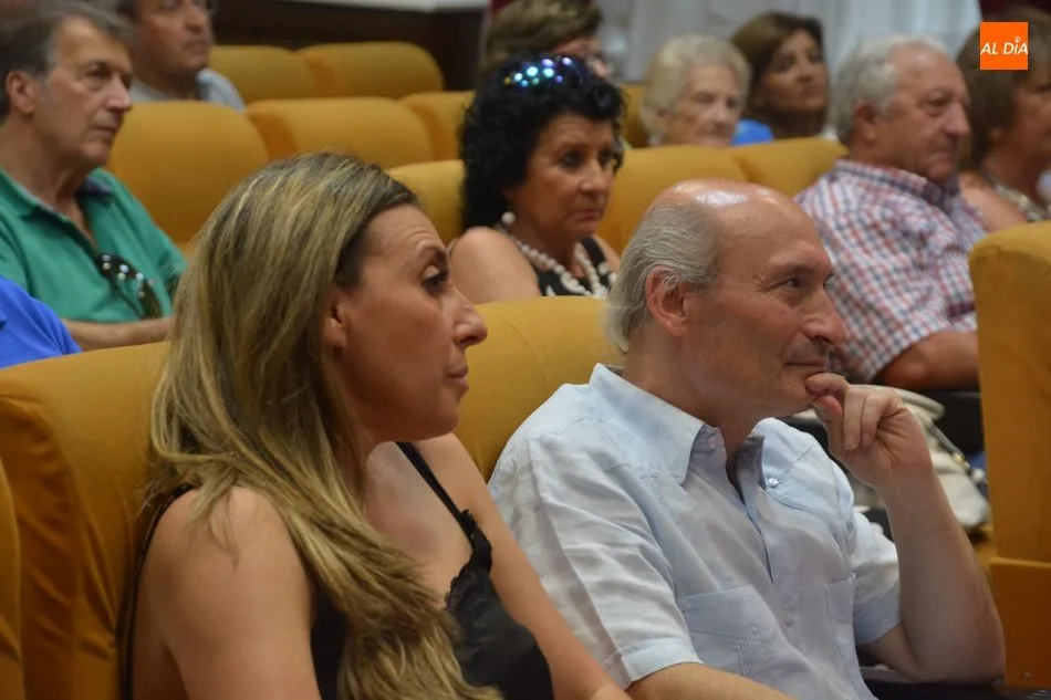 Foto 8 - &lsquo;La Capea de Paco Prado&rsquo;, charla coloquio en el Casino