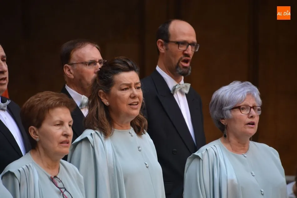 Foto 8 - Velada musical para despedir la temporada con el Coro Francisco Salinas