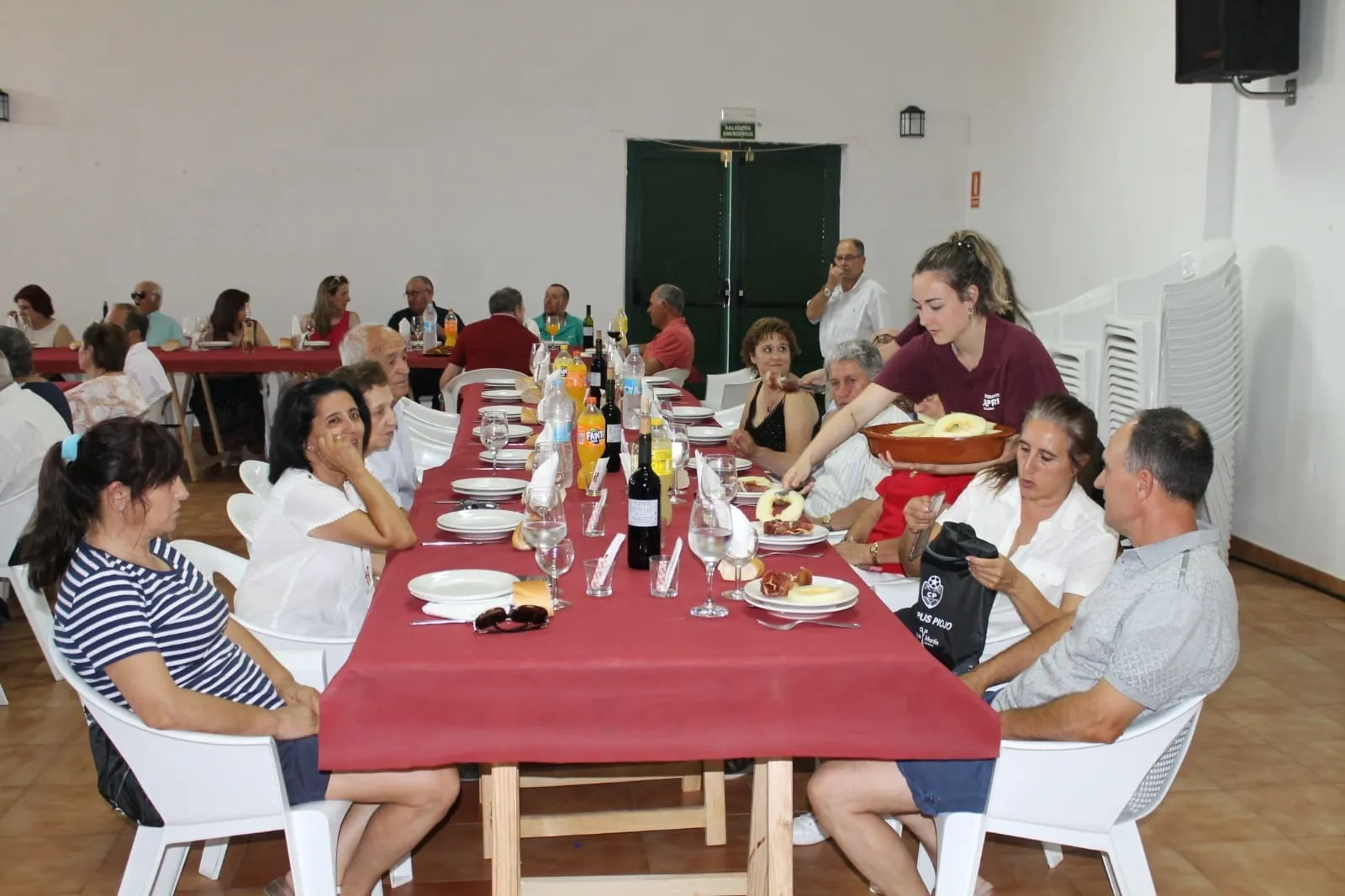 Foto 3 - Los mayores de Villoruela celebran San Pedro