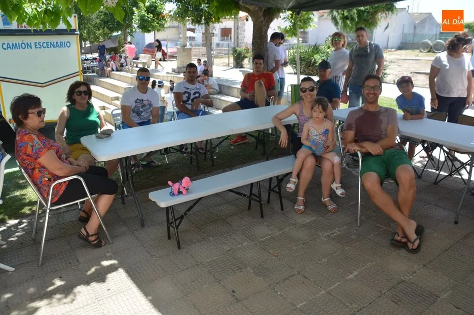 Foto 2 - Una rica paella para despedir las fiestas del patr&oacute;n en San Pedro del Valle