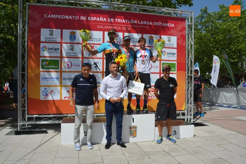 Foto 9 - Francesc Godoy y Helene Alberdi, nuevos campeones de Espa&ntilde;a de Triatl&oacute;n en Larga Distancia  