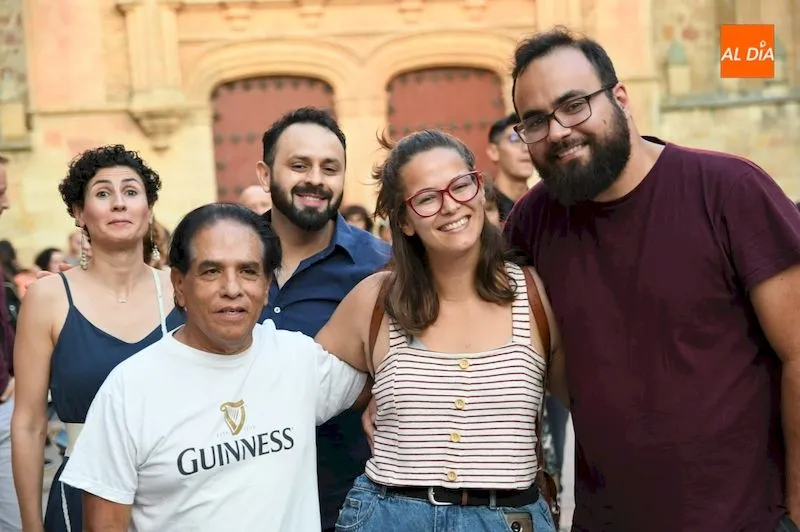 Foto 7 - El concierto de Jim Brothers & Co inaugura los cursos internacionales de lengua y cultura espa&ntilde;olas