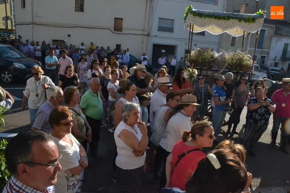 Foto 10 - Los romeros regresan a la ciudad tras cuatro intensos d&iacute;as en buena armon&iacute;a  