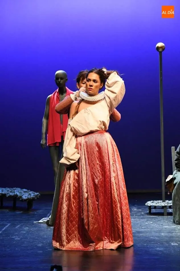 Foto 10 - Garufa Teatro ultima su montaje &lsquo;Siempre p&iacute;caros&rsquo; que se estrena este mi&eacute;rcoles