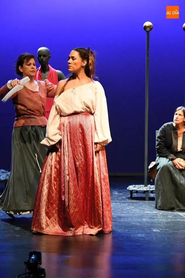 Foto 9 - Garufa Teatro ultima su montaje &lsquo;Siempre p&iacute;caros&rsquo; que se estrena este mi&eacute;rcoles