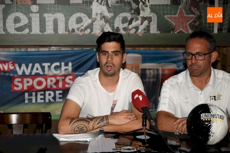 Foto 10 - Brais Pereiro: &ldquo;He tenido poco que pensar para venir a Unionistas&rdquo;