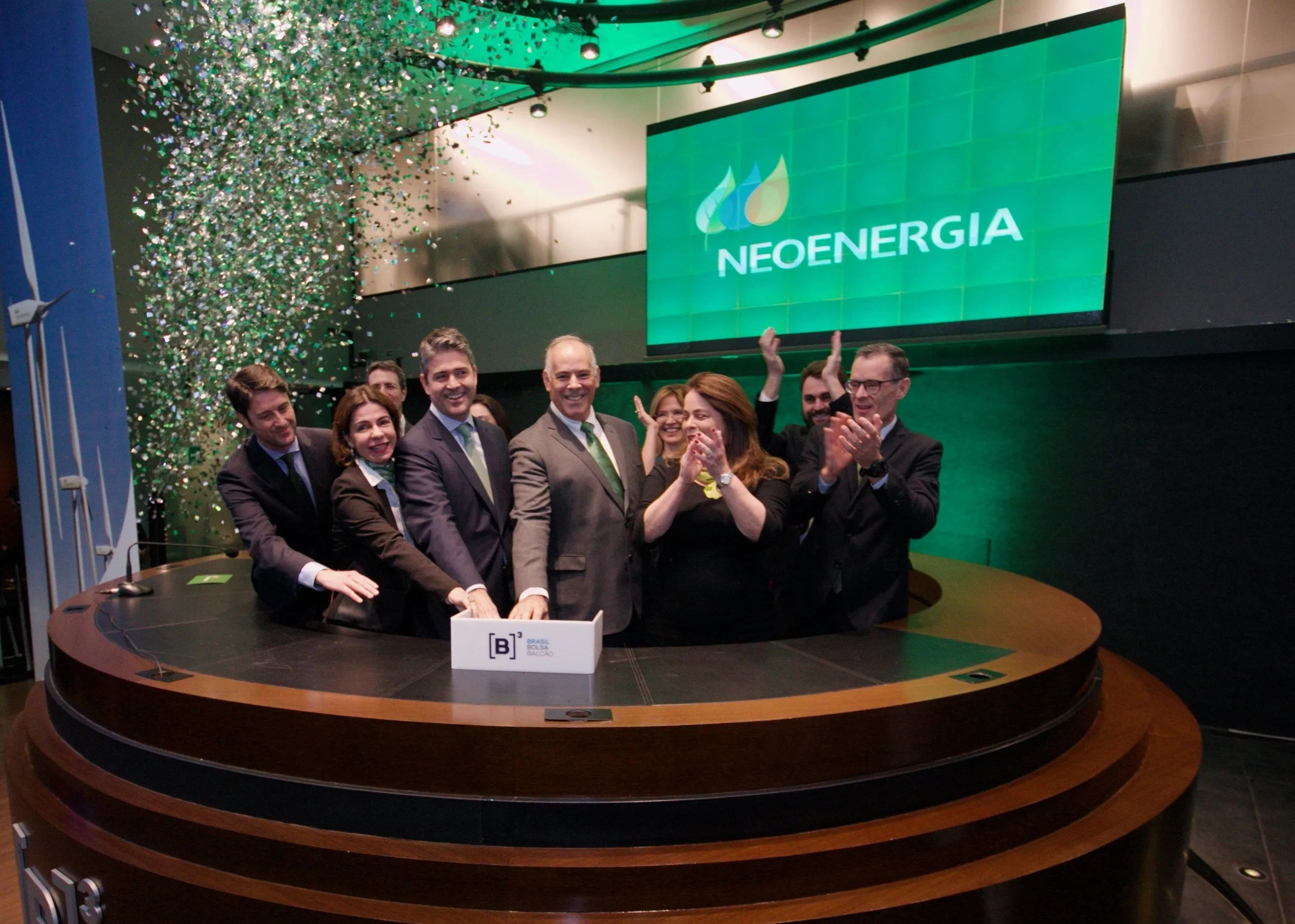 Salida a bolsa de Neoengería