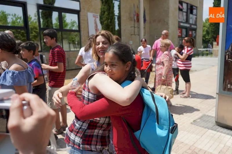 Foto 5 - Emocionante recibimiento a los 24 menores saharauis que pasar&aacute;n el verano en Salamanca