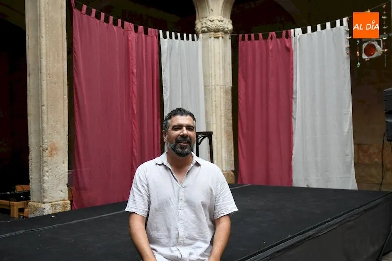 Diego Magdaleno durante la actuación / RVT