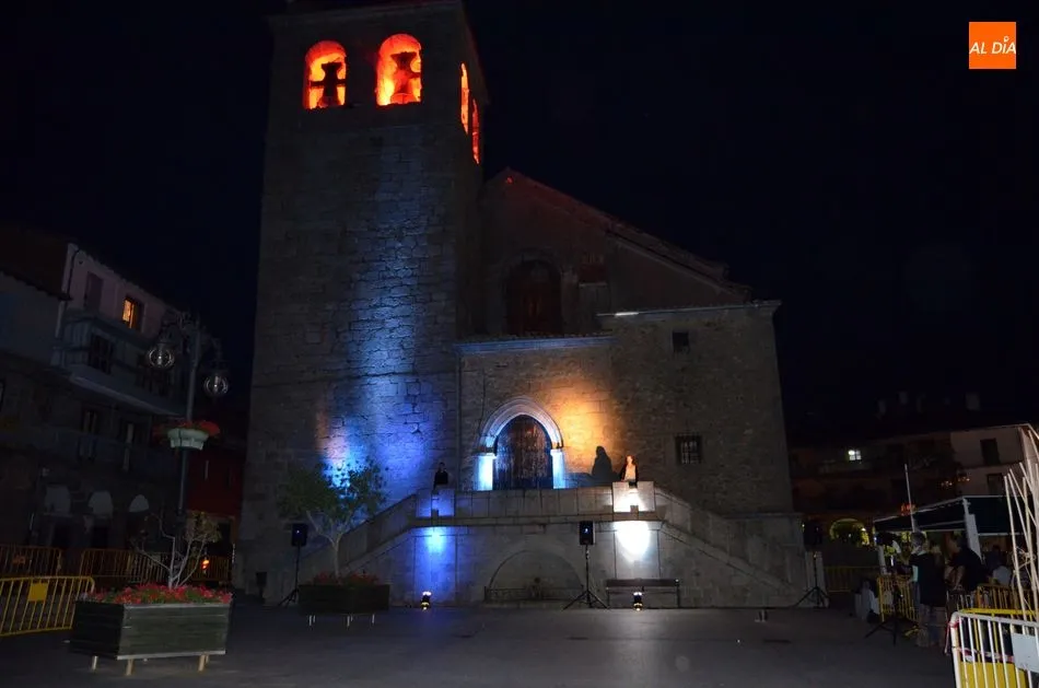 Foto 5 - El avance de &lsquo;Homini Lupus&rsquo; despierta la expectaci&oacute;n en la Plaza Mayor de B&eacute;jar