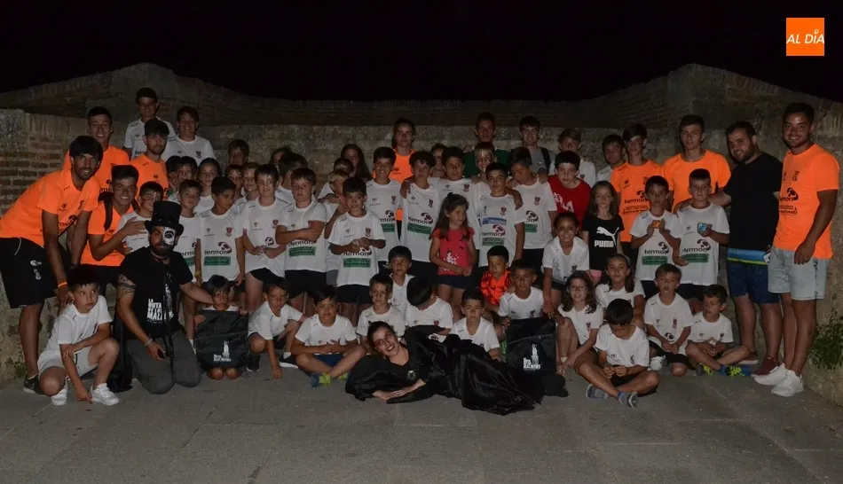 Los alumnos del Miróbriga Campus disfrutan de la Ruta de los Malditos en formato gymkana  