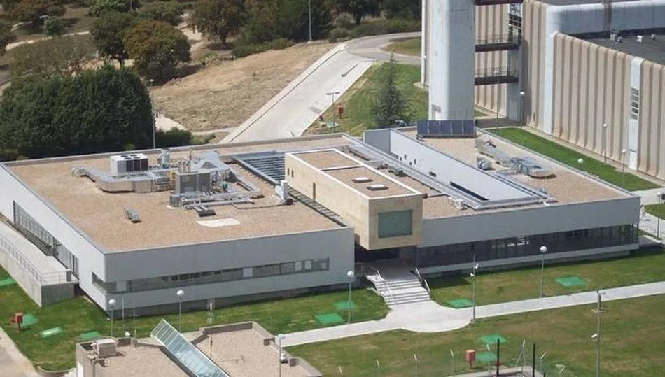 Vista desde el exterior de la planta de Juzbado.