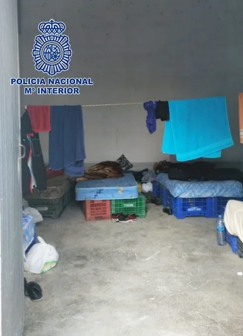 Imagen de la morada intervenida y las condiciones en las que se encontraba / Policía Nacional