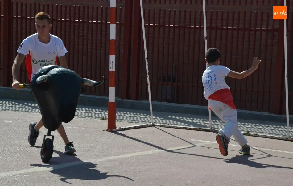 Foto 4 - Ma&ntilde;ana de quiebros, recortes y saltos en Conciliamos con motivo de San Ferm&iacute;n  