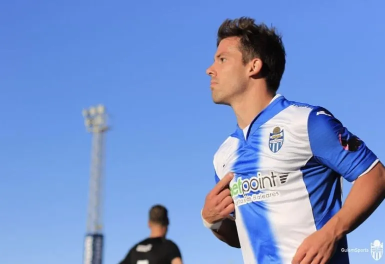 Kike López con el Atlético Baleares / Atlético Baleares