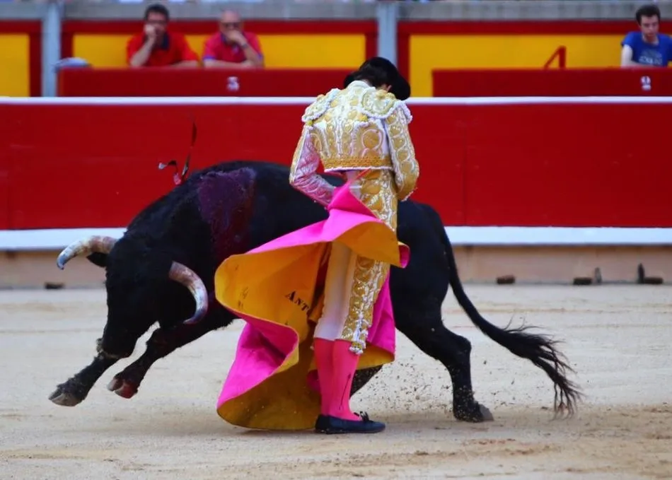 Foto 5 - Antonio Grande firme pero sin opciones en su presentaci&oacute;n en Pamplona    &nbsp;  