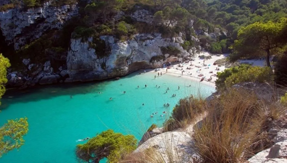 Cala de la Macarelleta y Macarella, en Baleares