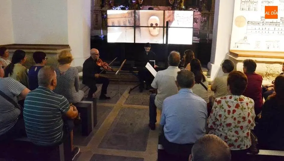 Foto 2 - El Tr&iacute;o Contrastes abre la programaci&oacute;n musical en Monumenta Salmanticae