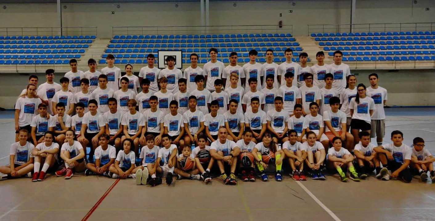 Últimas horas del Campus del Fuenlabrada tras una semana de convivencia con el baloncesto como...
