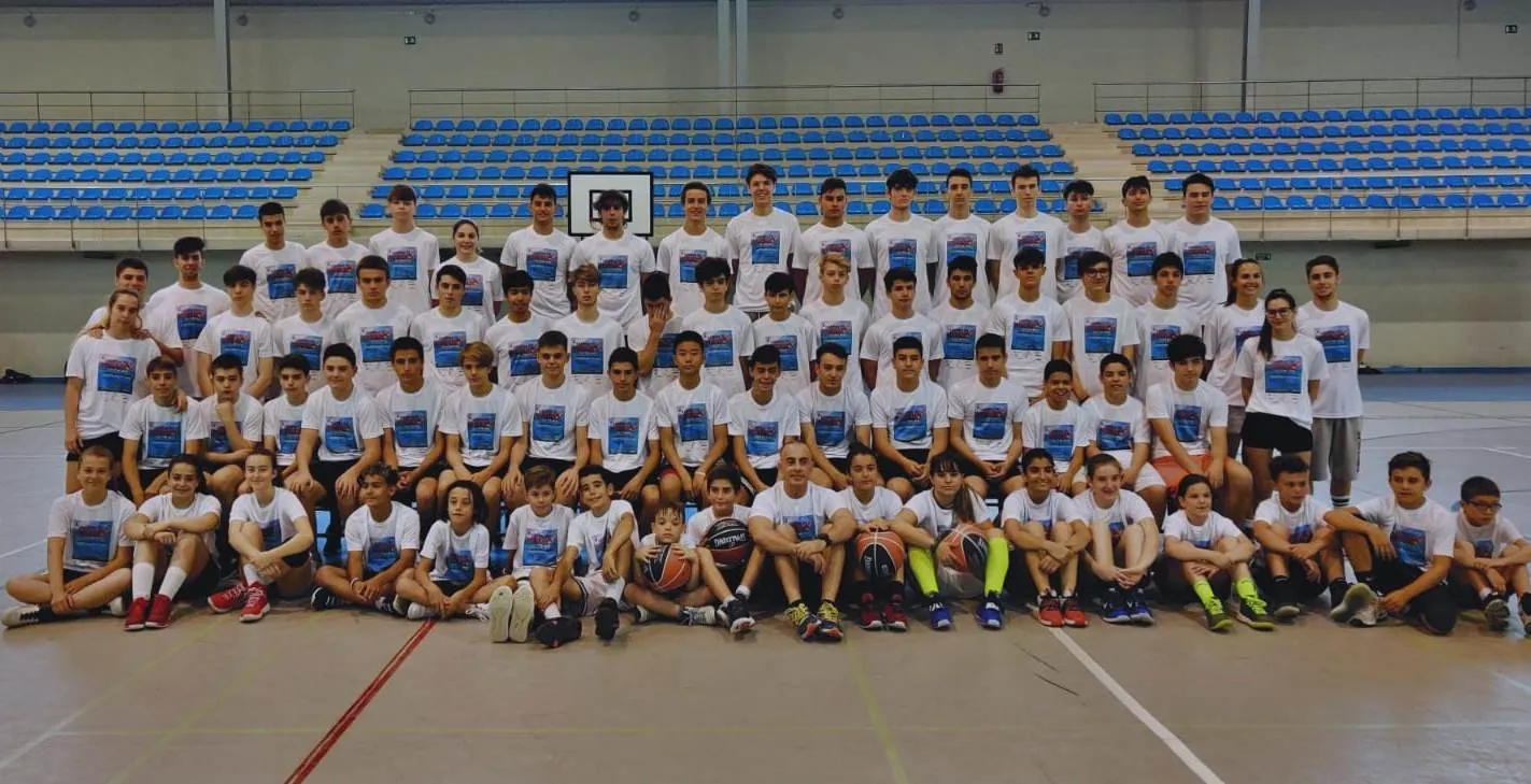 Foto 2 - &Uacute;ltimas horas del Campus del Fuenlabrada tras una semana de convivencia con el baloncesto como...