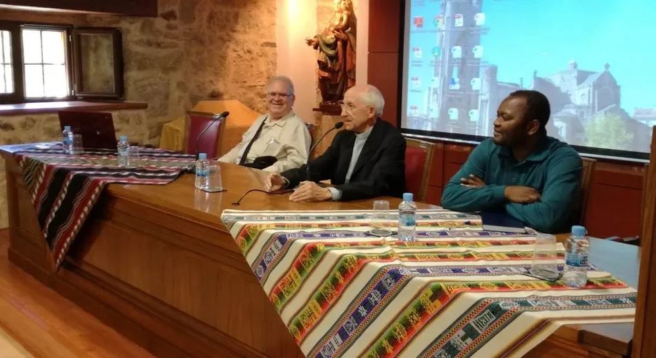 Foto 8 - El D&iacute;a del Misionero Diocesano re&uacute;ne en Mir&oacute;briga a unas 65 personas de la provincia  